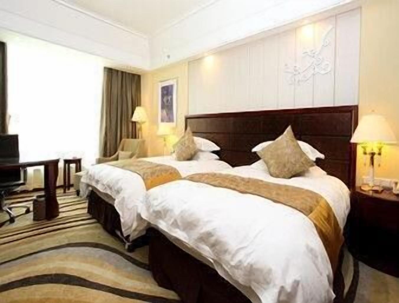 Ramada Yangzhou Baoying Hotel Luaran gambar